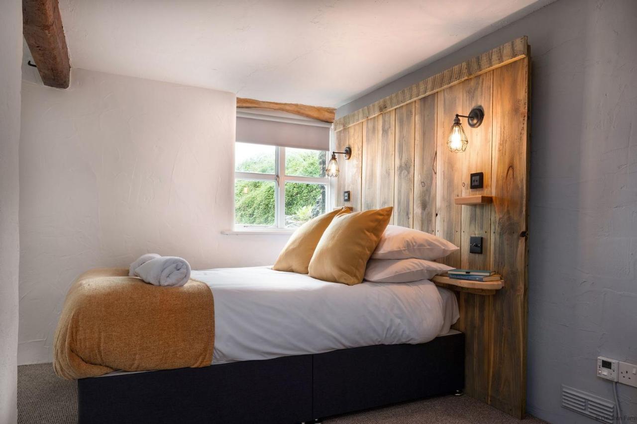 Dog Friendly Cottage, Geufron Farm Near Tywyn Bryn-crug Экстерьер фото